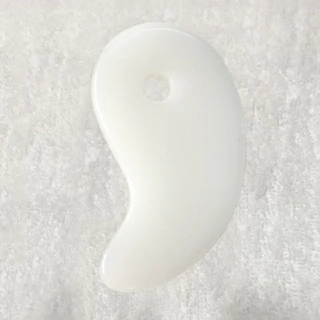 Heart Shape SPA Massage Beeswax Scraper