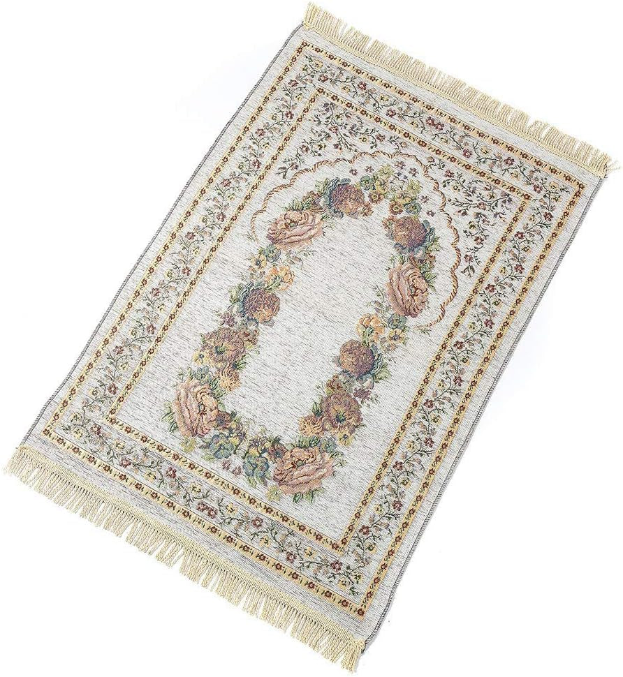 Portable Folding Prayer Mat – Soft Cotton & Polyester Travel Islamic Prayer Rug, Lightweight and Easy to Carry (70 x 110 cm)