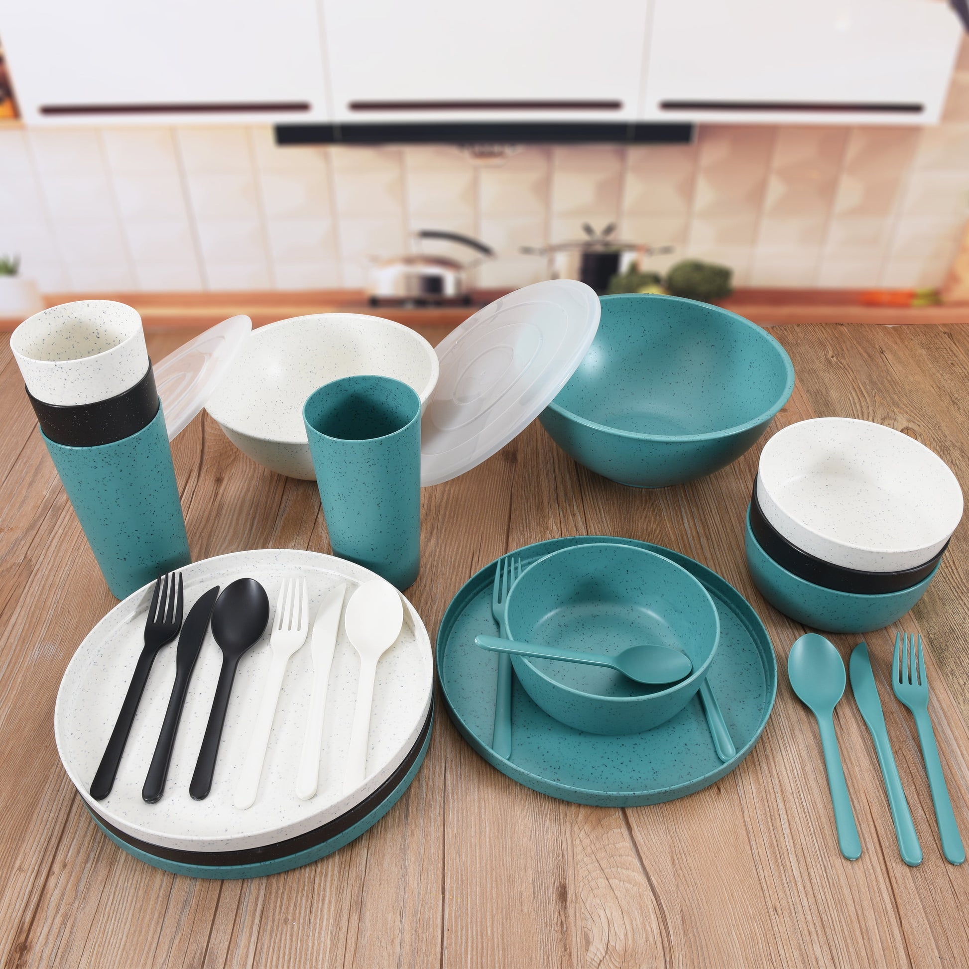 Mainstays 28-Piece Eco-Friendly Recycled Plastic Dinnerware Set