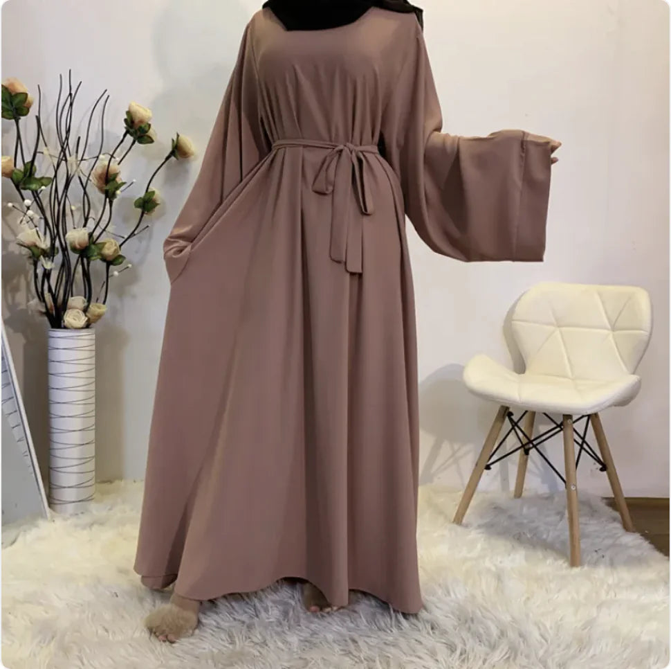 Muslim Women's Long Abaya Dress - Dubai Style